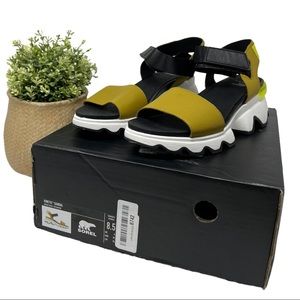 SOREL WOMEN’S KINETIC SANDALS DIOXIDE GOLD 8.5 NWOT